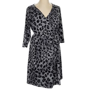 NWOT Lane Bryant Women Plus Size 18/20 Gray Leopard Cheetah Print Wrap Dress